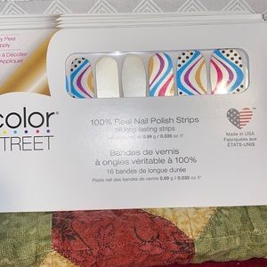 Colorstreet nail strips with design
